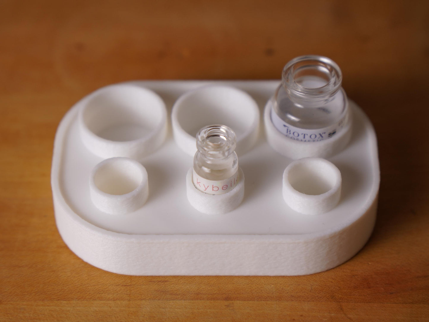 Botox & Kybella - NeuroNest Spill Reducing Vial Holder