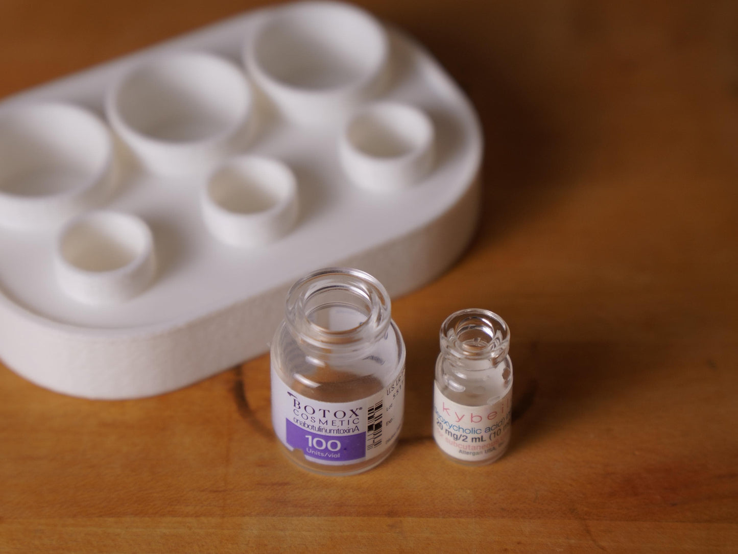 Botox & Kybella - NeuroNest Spill Reducing Vial Holder